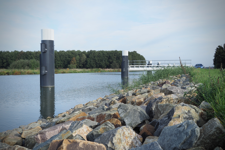 Meever Pipes Oss-003